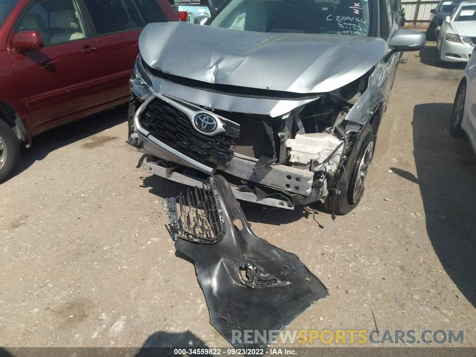 6 Photograph of a damaged car 5TDGZRBH5MS137966 TOYOTA HIGHLANDER 2021