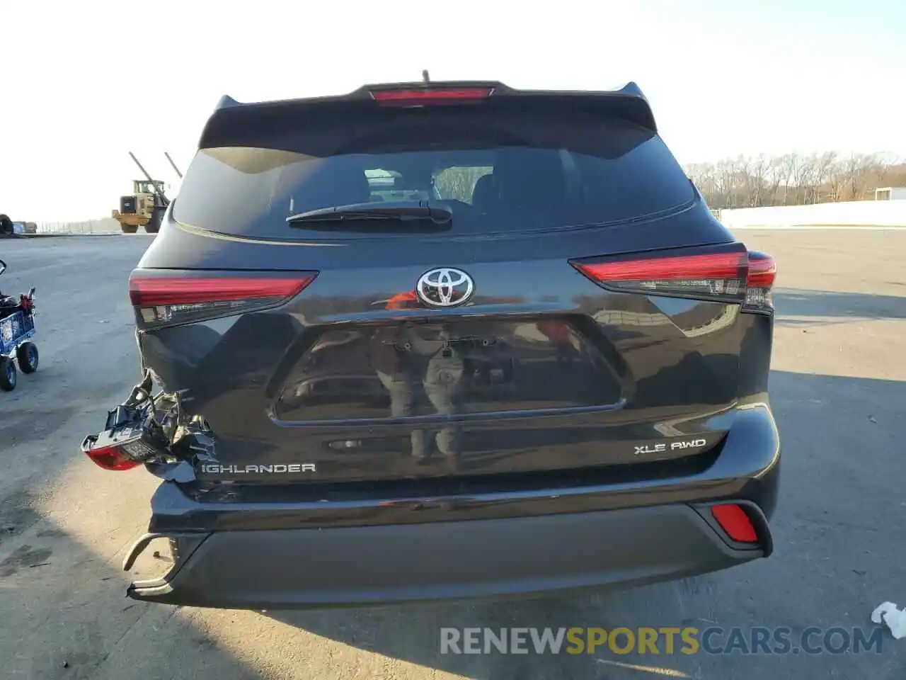 6 Photograph of a damaged car 5TDGZRBH5MS138857 TOYOTA HIGHLANDER 2021