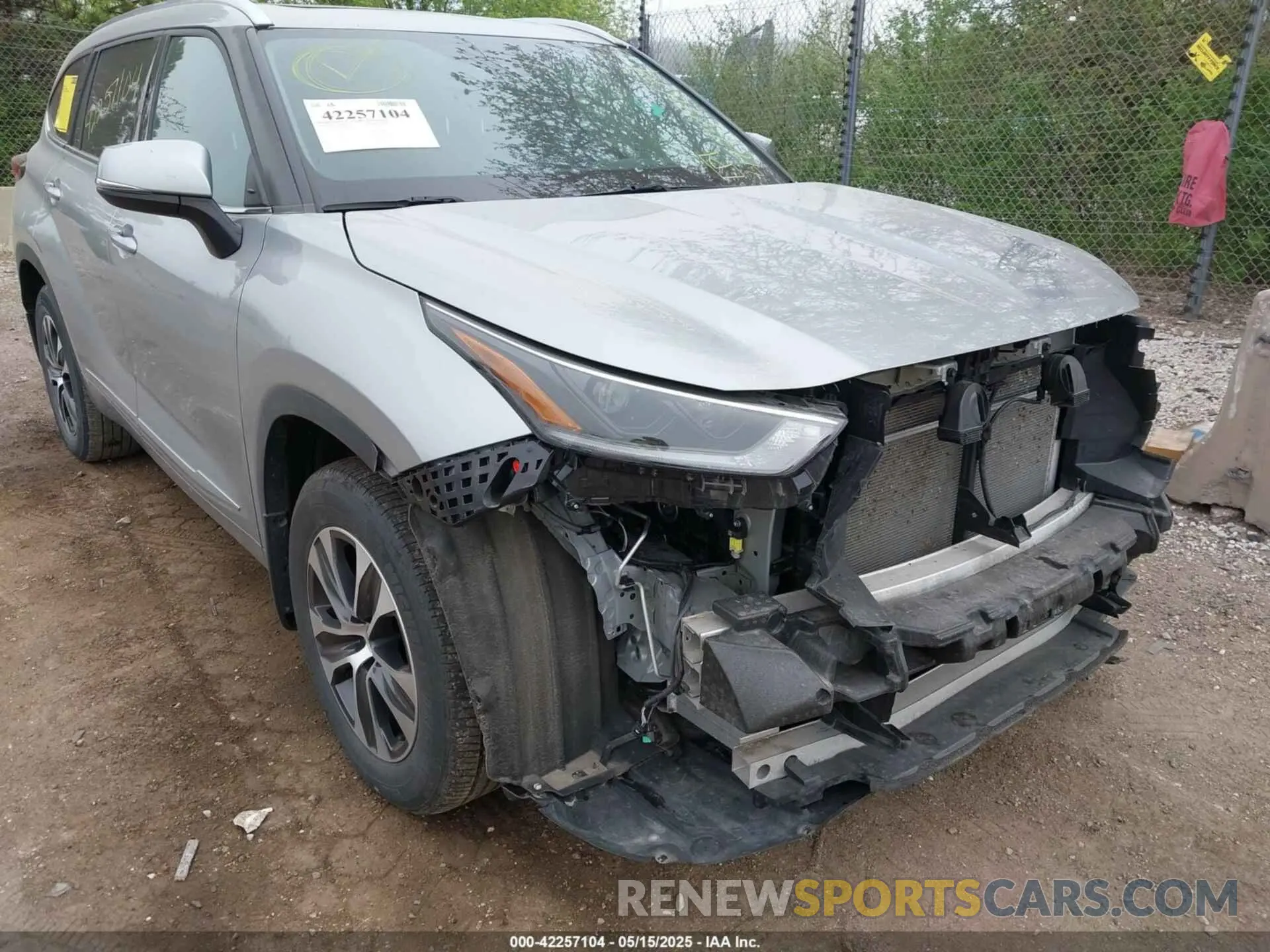 22 Photograph of a damaged car 5TDGZRBH5MS538188 TOYOTA HIGHLANDER 2021