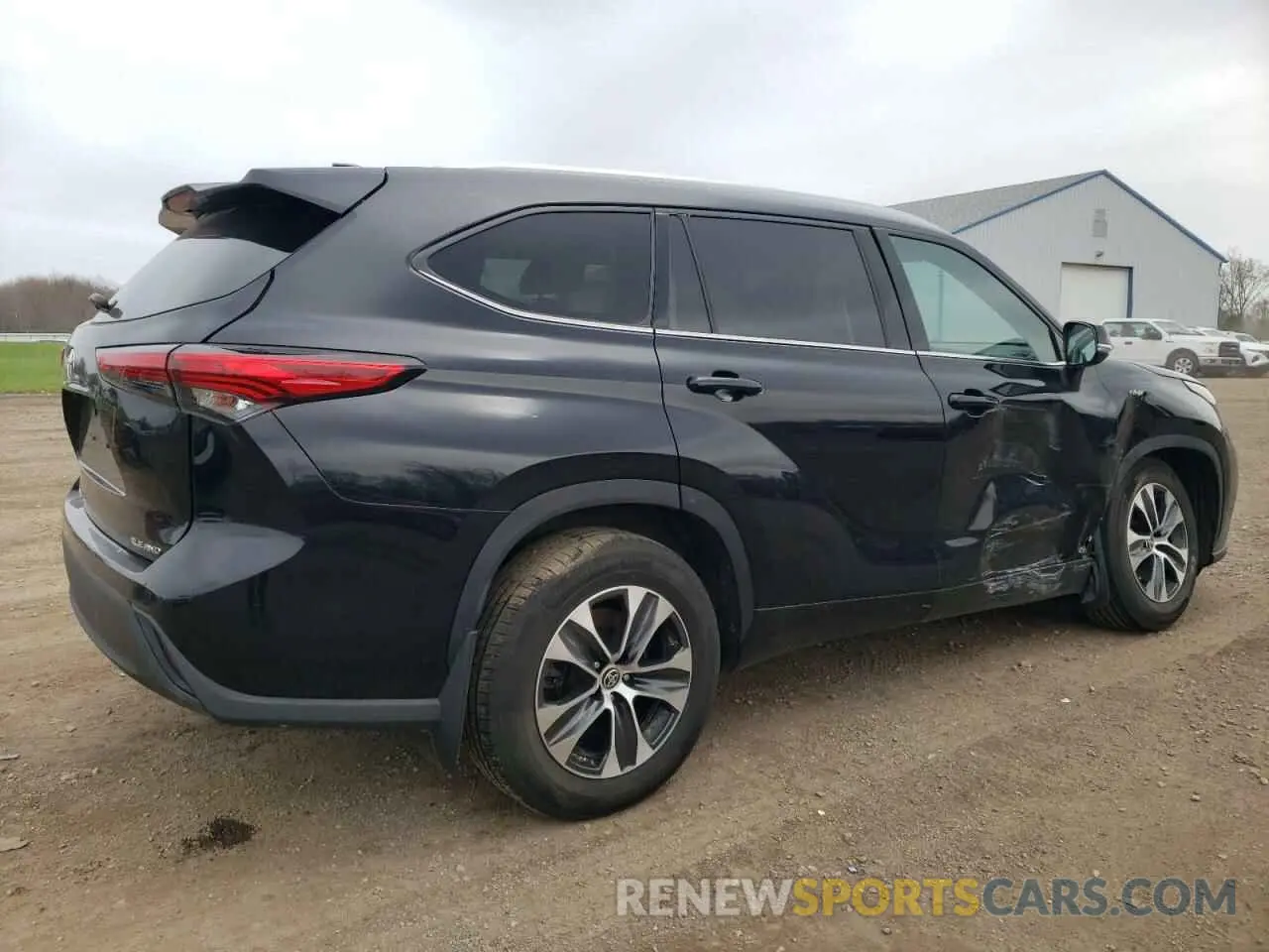 3 Photograph of a damaged car 5TDGZRBH5MS553600 TOYOTA HIGHLANDER 2021