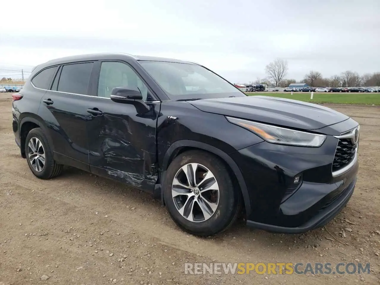 4 Photograph of a damaged car 5TDGZRBH5MS553600 TOYOTA HIGHLANDER 2021