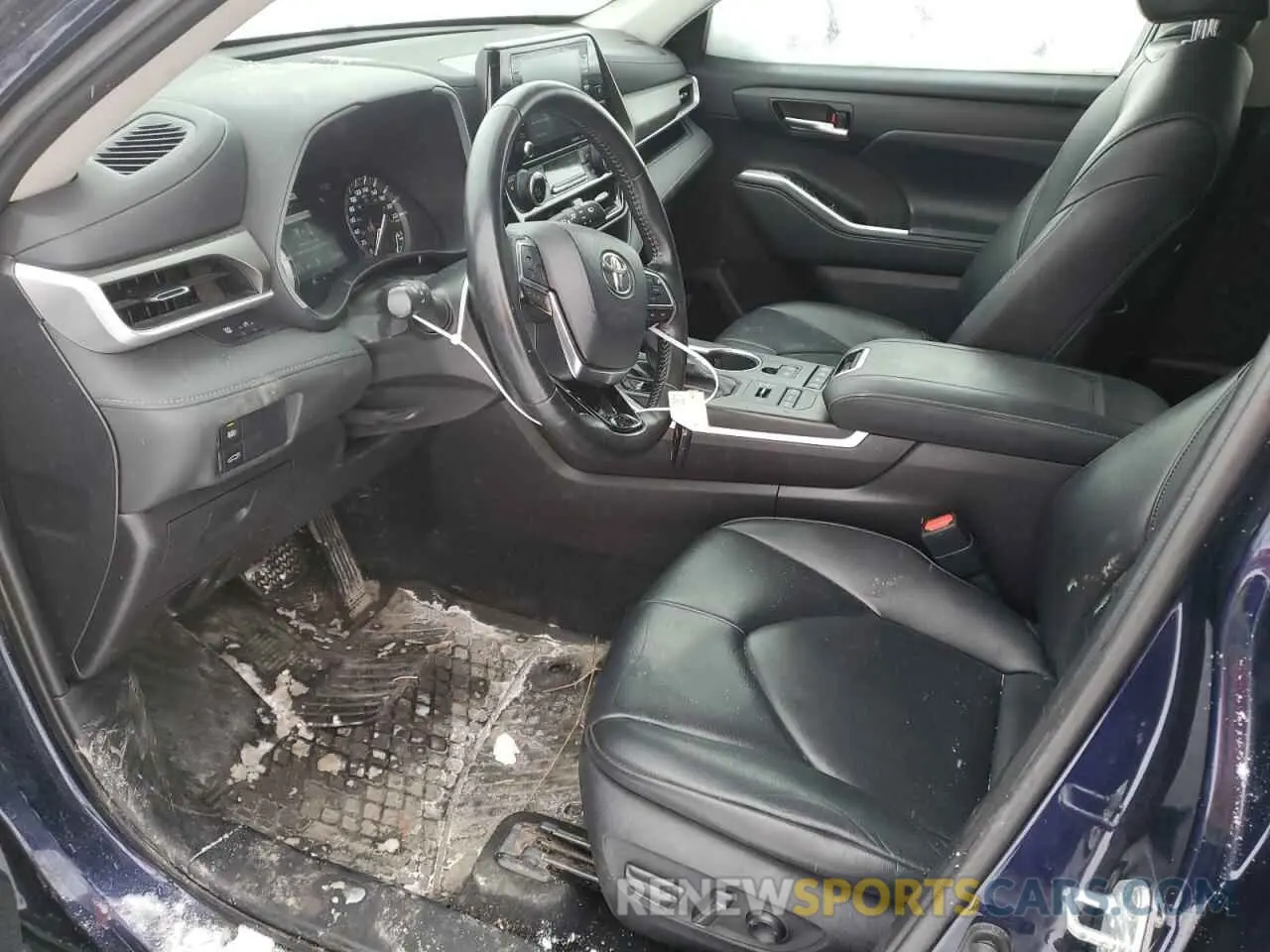7 Photograph of a damaged car 5TDGZRBH5MS554889 TOYOTA HIGHLANDER 2021