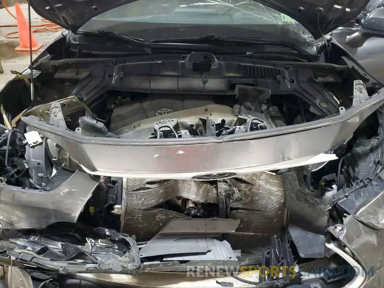 12 Photograph of a damaged car 5TDGZRBH5MS555752 TOYOTA HIGHLANDER 2021