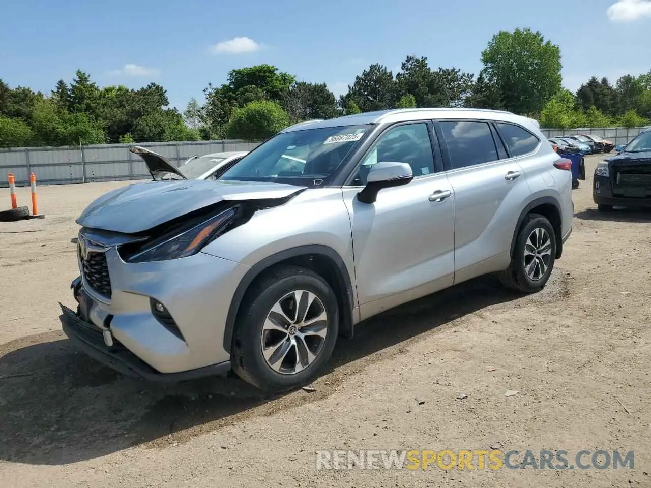 1 Photograph of a damaged car 5TDGZRBH6MS056815 TOYOTA HIGHLANDER 2021