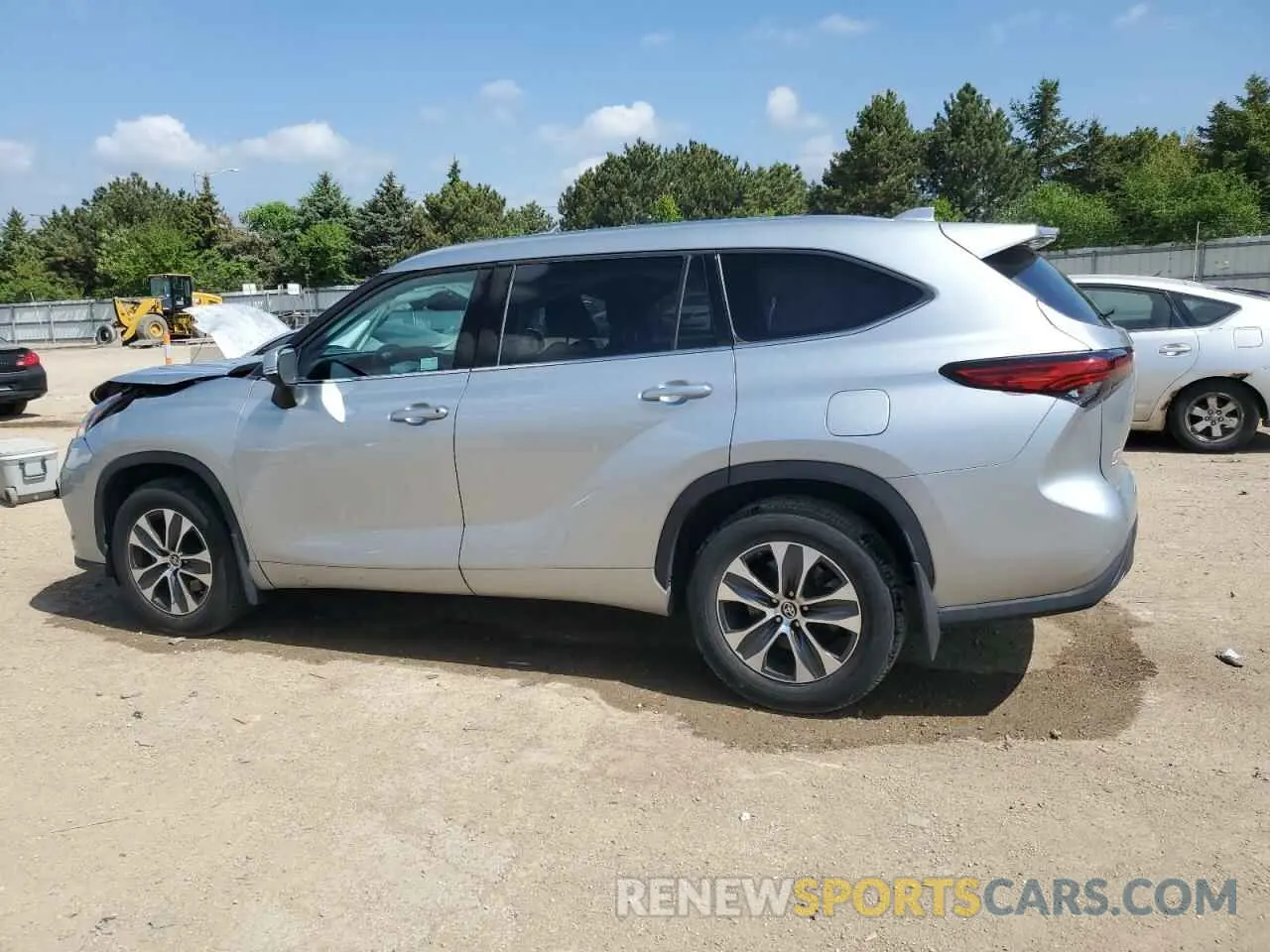 2 Photograph of a damaged car 5TDGZRBH6MS056815 TOYOTA HIGHLANDER 2021