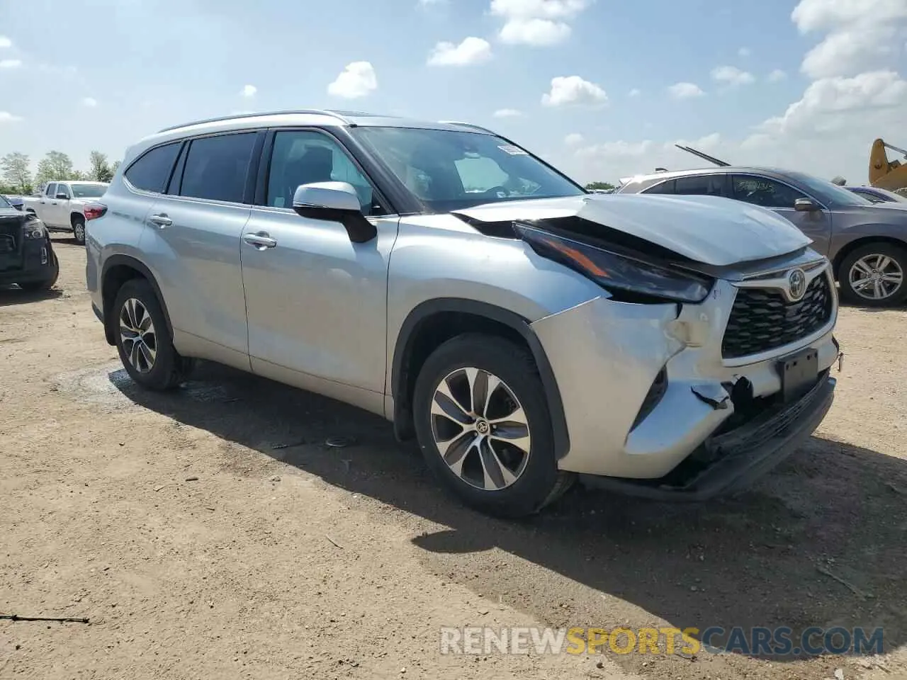 4 Photograph of a damaged car 5TDGZRBH6MS056815 TOYOTA HIGHLANDER 2021