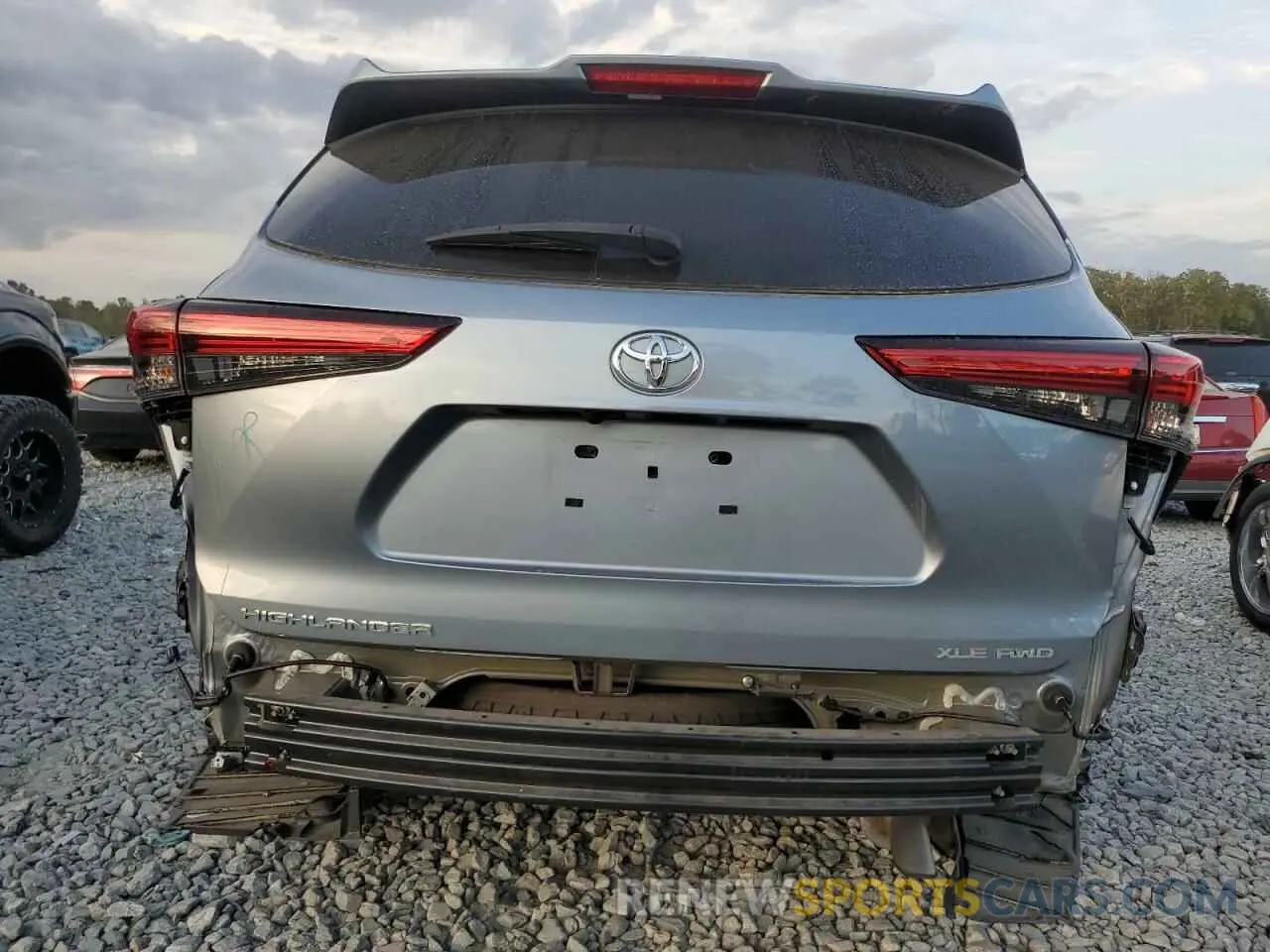 6 Photograph of a damaged car 5TDGZRBH6MS144585 TOYOTA HIGHLANDER 2021