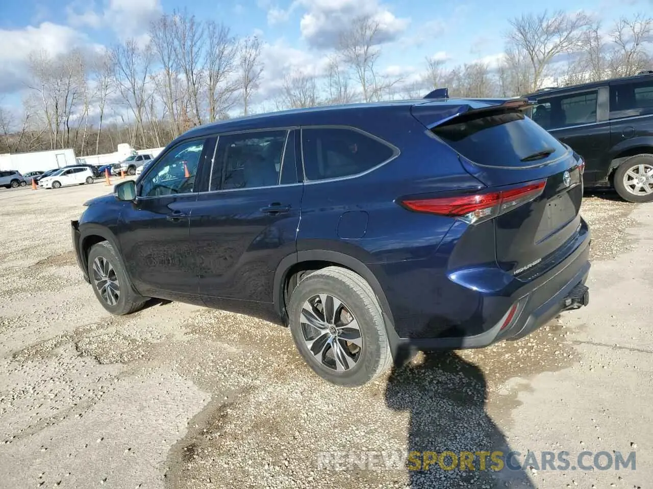 2 Photograph of a damaged car 5TDGZRBH6MS533016 TOYOTA HIGHLANDER 2021