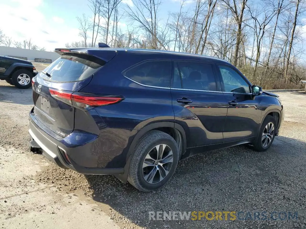 3 Photograph of a damaged car 5TDGZRBH6MS533016 TOYOTA HIGHLANDER 2021