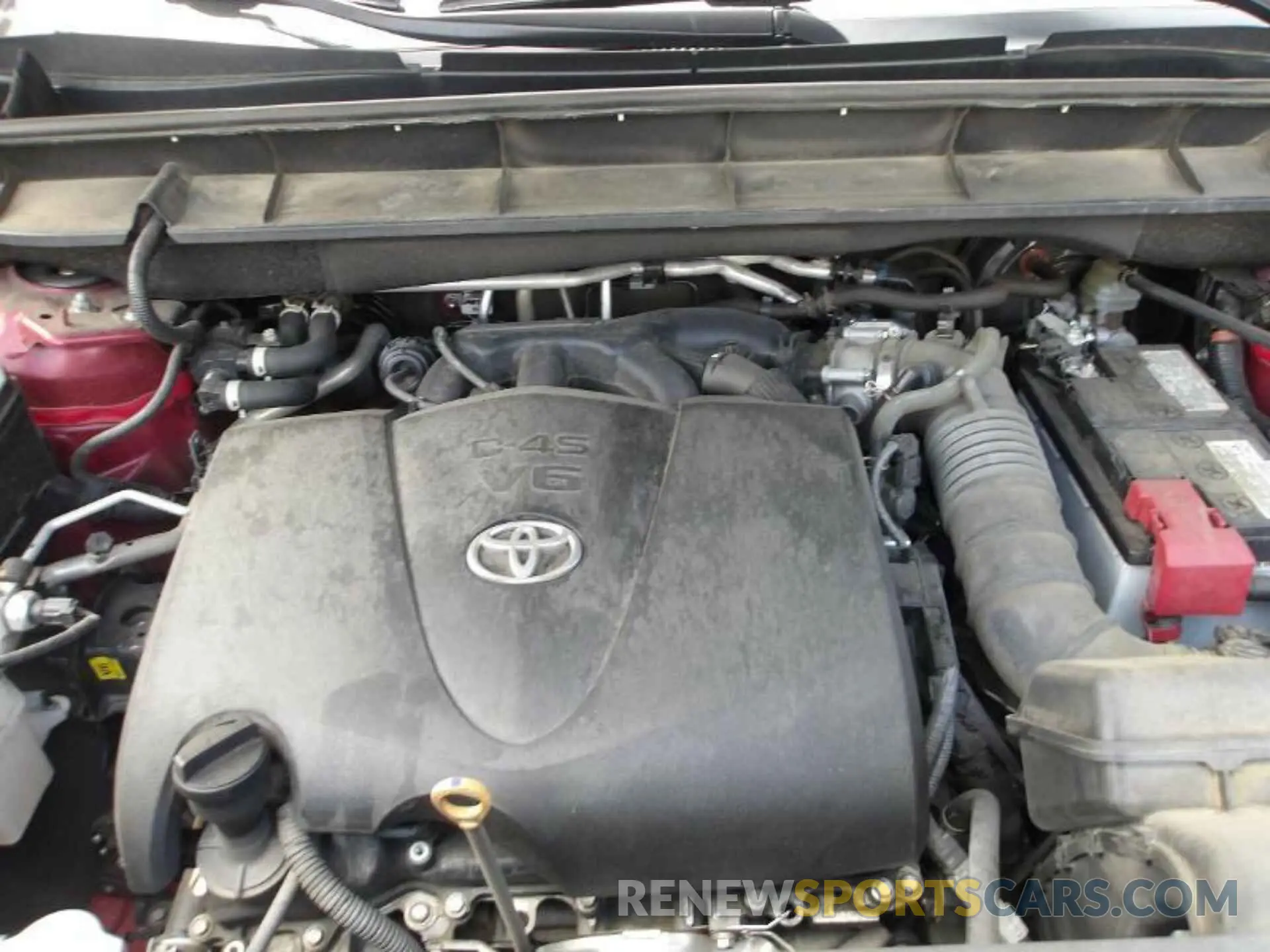 8 Photograph of a damaged car 5TDGZRBH6MS554982 TOYOTA HIGHLANDER 2021