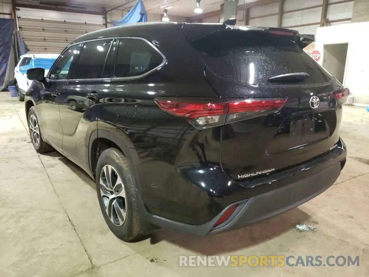 3 Photograph of a damaged car 5TDGZRBH7MS068276 TOYOTA HIGHLANDER 2021