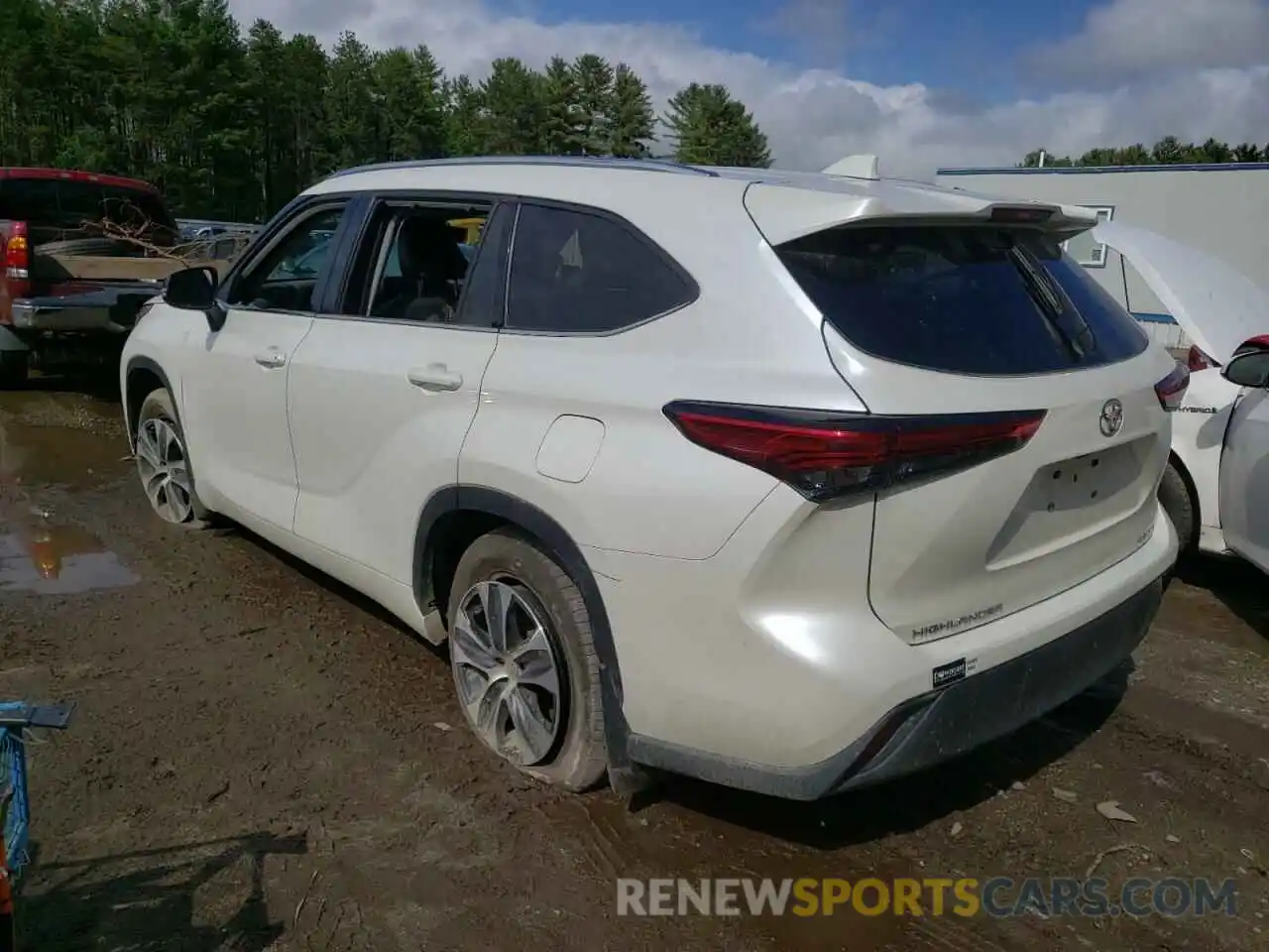 3 Photograph of a damaged car 5TDGZRBH7MS074417 TOYOTA HIGHLANDER 2021