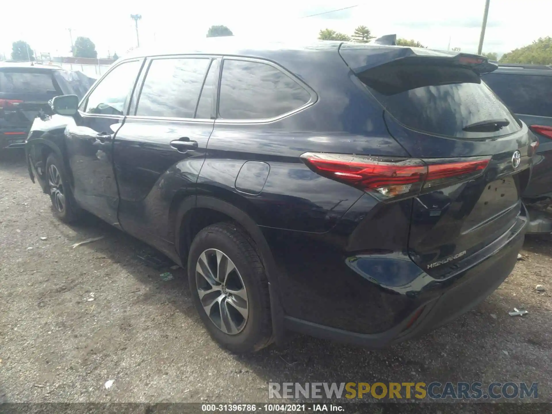 3 Photograph of a damaged car 5TDGZRBH7MS083425 TOYOTA HIGHLANDER 2021