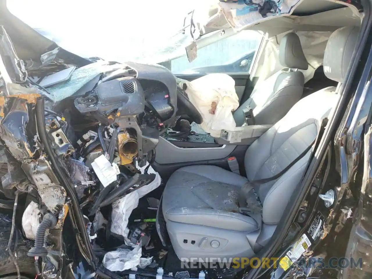 5 Photograph of a damaged car 5TDGZRBH7MS124927 TOYOTA HIGHLANDER 2021