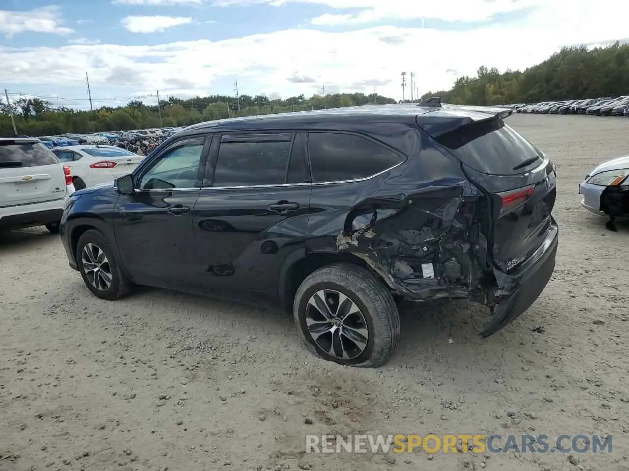2 Photograph of a damaged car 5TDGZRBH7MS124989 TOYOTA HIGHLANDER 2021