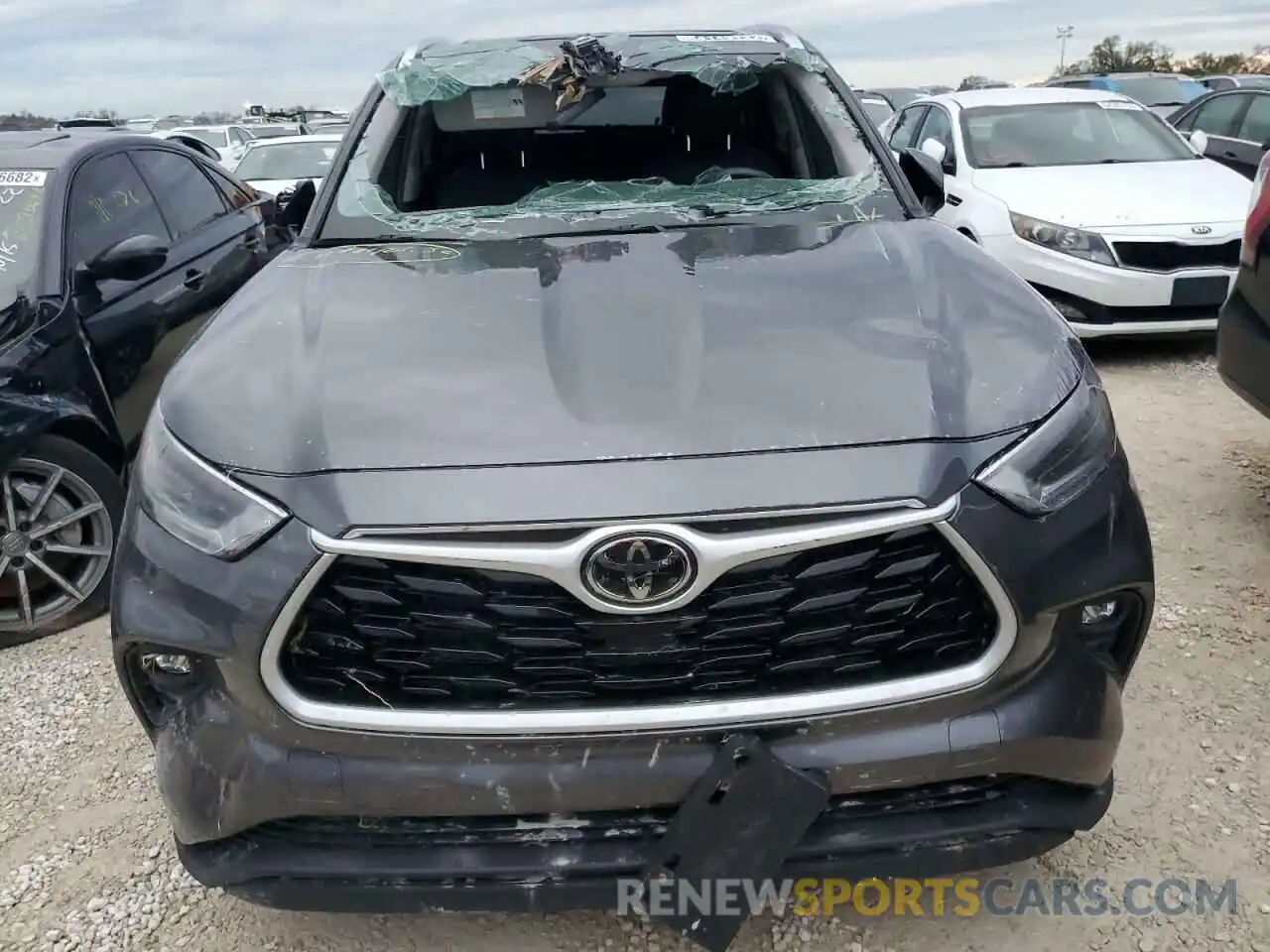 5 Photograph of a damaged car 5TDGZRBH7MS129318 TOYOTA HIGHLANDER 2021