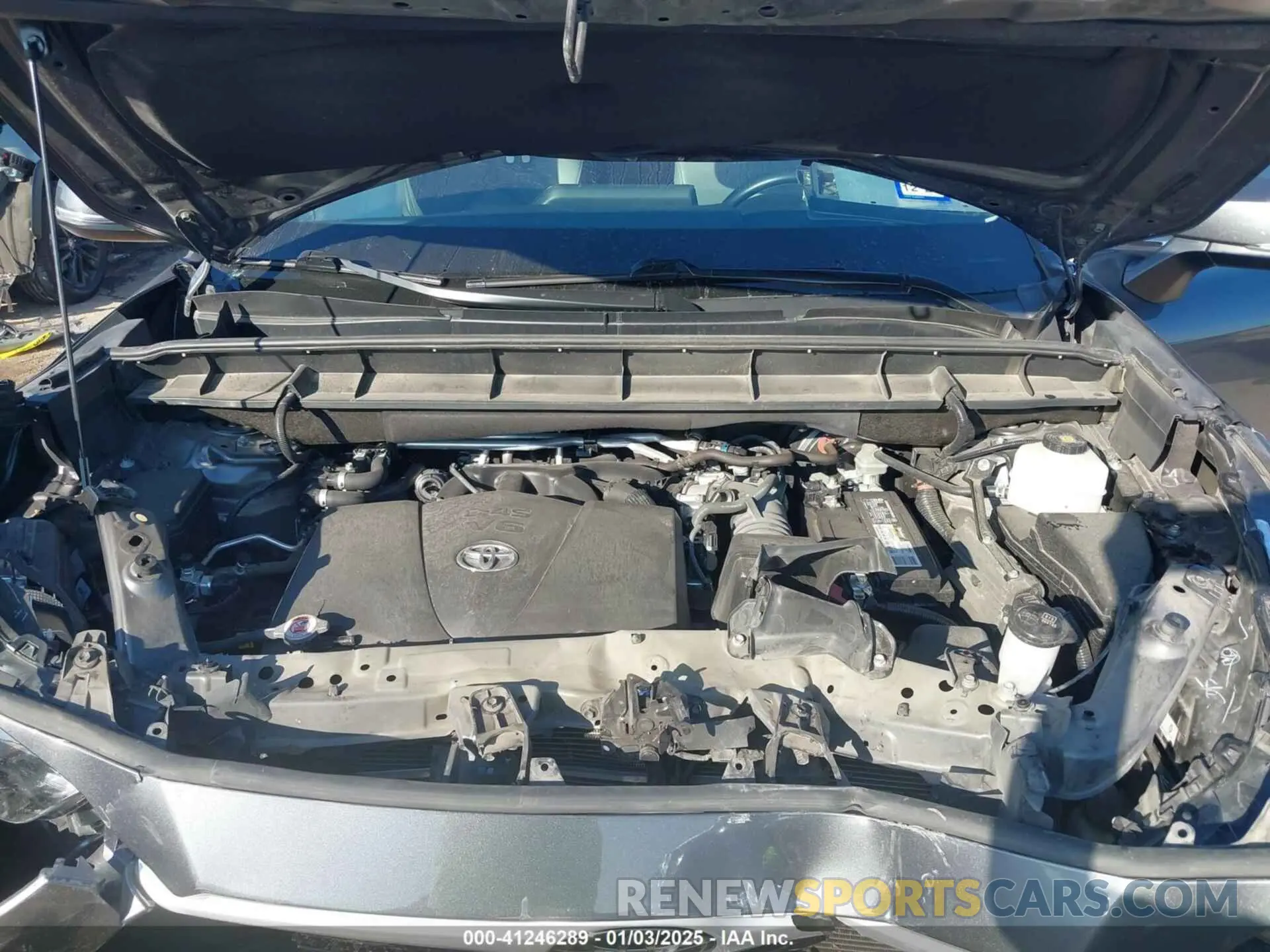 10 Photograph of a damaged car 5TDGZRBH7MS540086 TOYOTA HIGHLANDER 2021