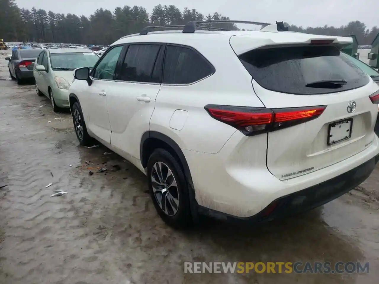 3 Photograph of a damaged car 5TDGZRBH7MS544929 TOYOTA HIGHLANDER 2021