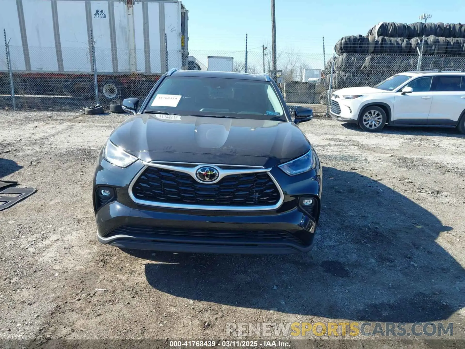 12 Photograph of a damaged car 5TDGZRBH7MS557857 TOYOTA HIGHLANDER 2021