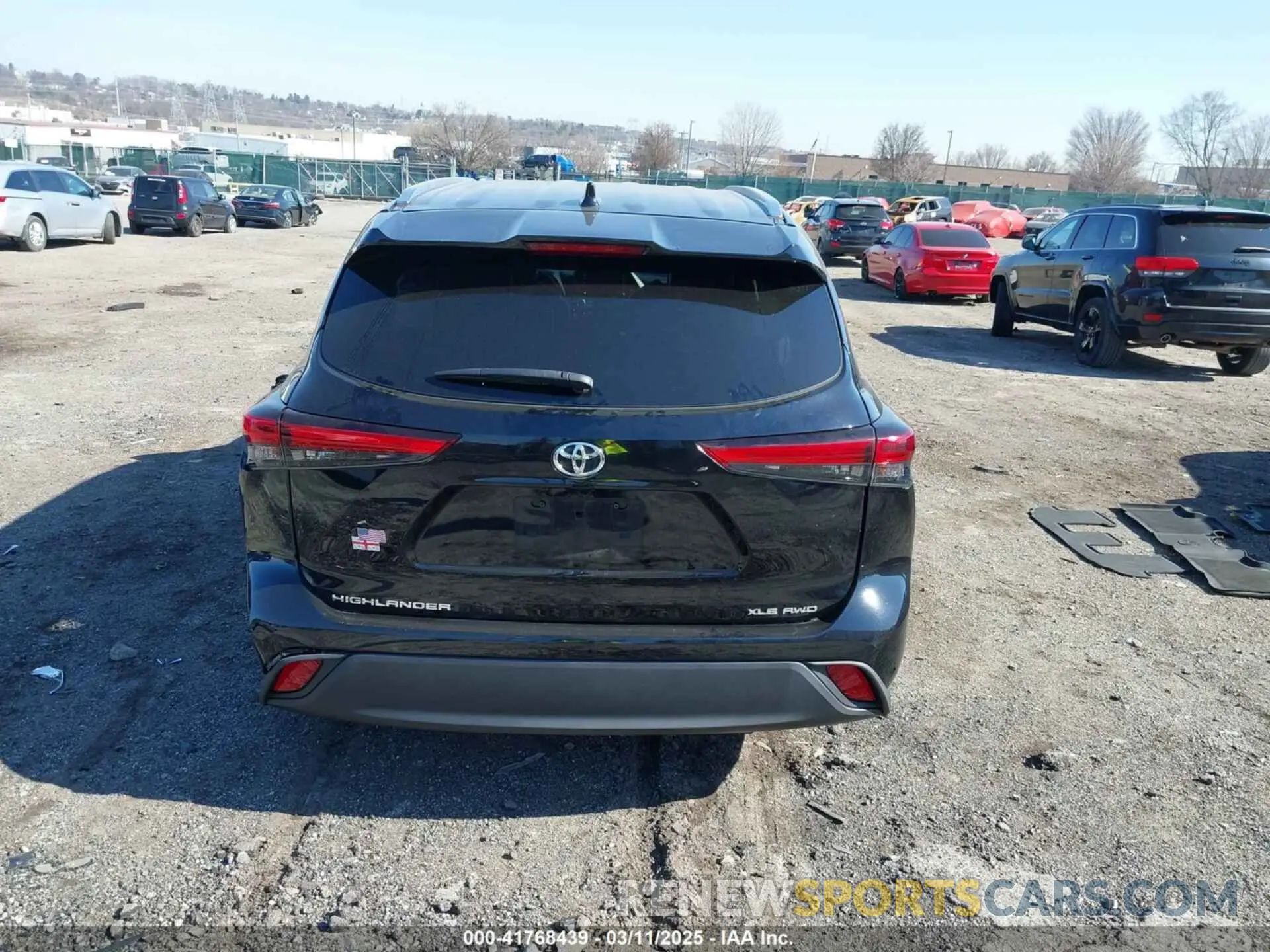 16 Photograph of a damaged car 5TDGZRBH7MS557857 TOYOTA HIGHLANDER 2021