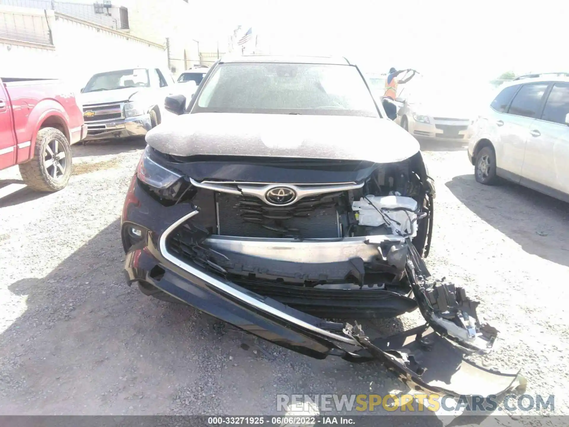 6 Photograph of a damaged car 5TDGZRBH8MS121244 TOYOTA HIGHLANDER 2021