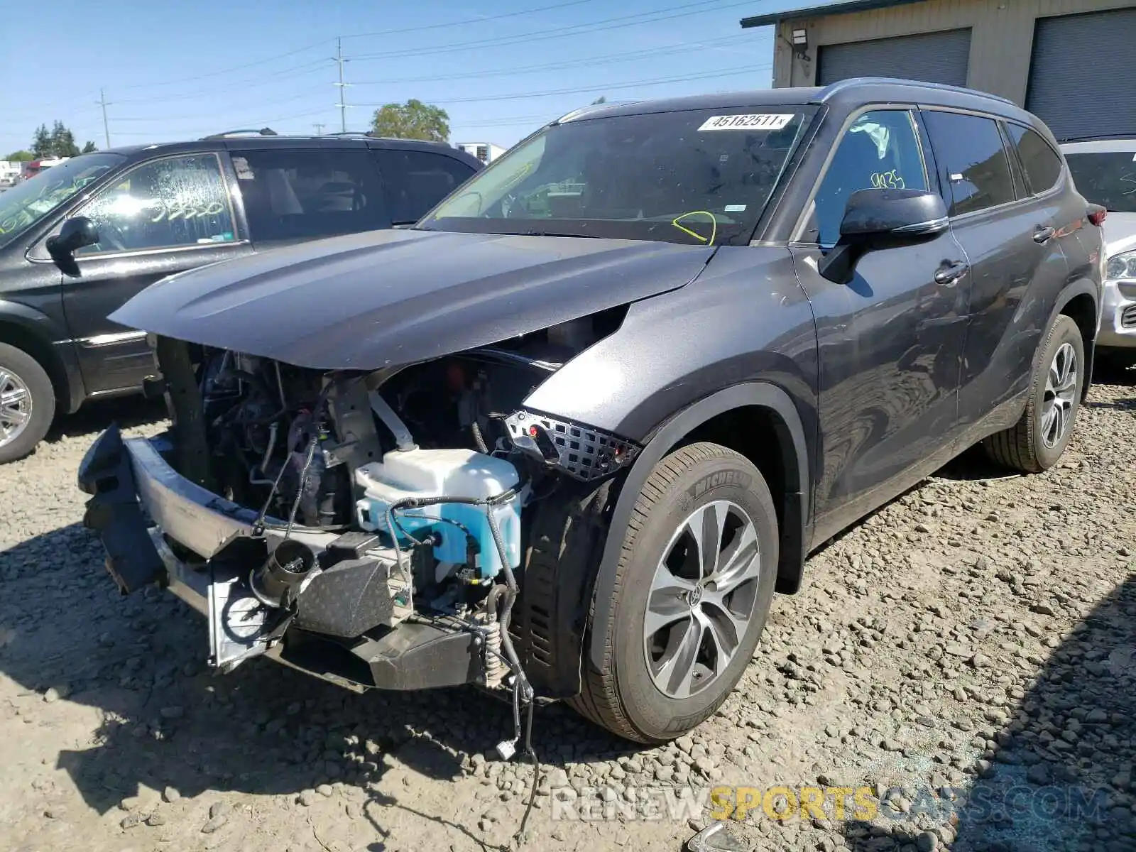 9 Photograph of a damaged car 5TDGZRBH8MS525418 TOYOTA HIGHLANDER 2021