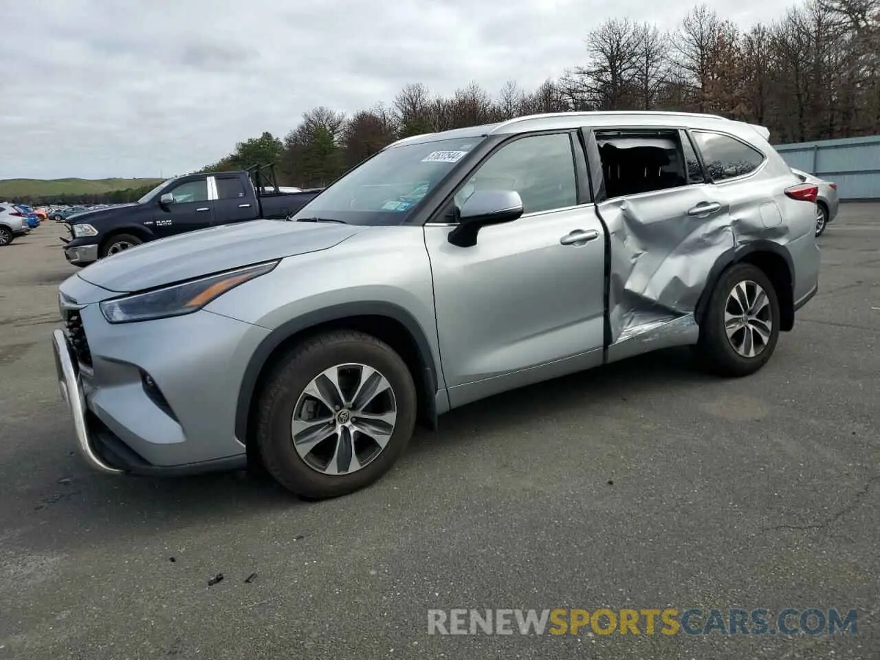 1 Photograph of a damaged car 5TDGZRBH8MS534426 TOYOTA HIGHLANDER 2021