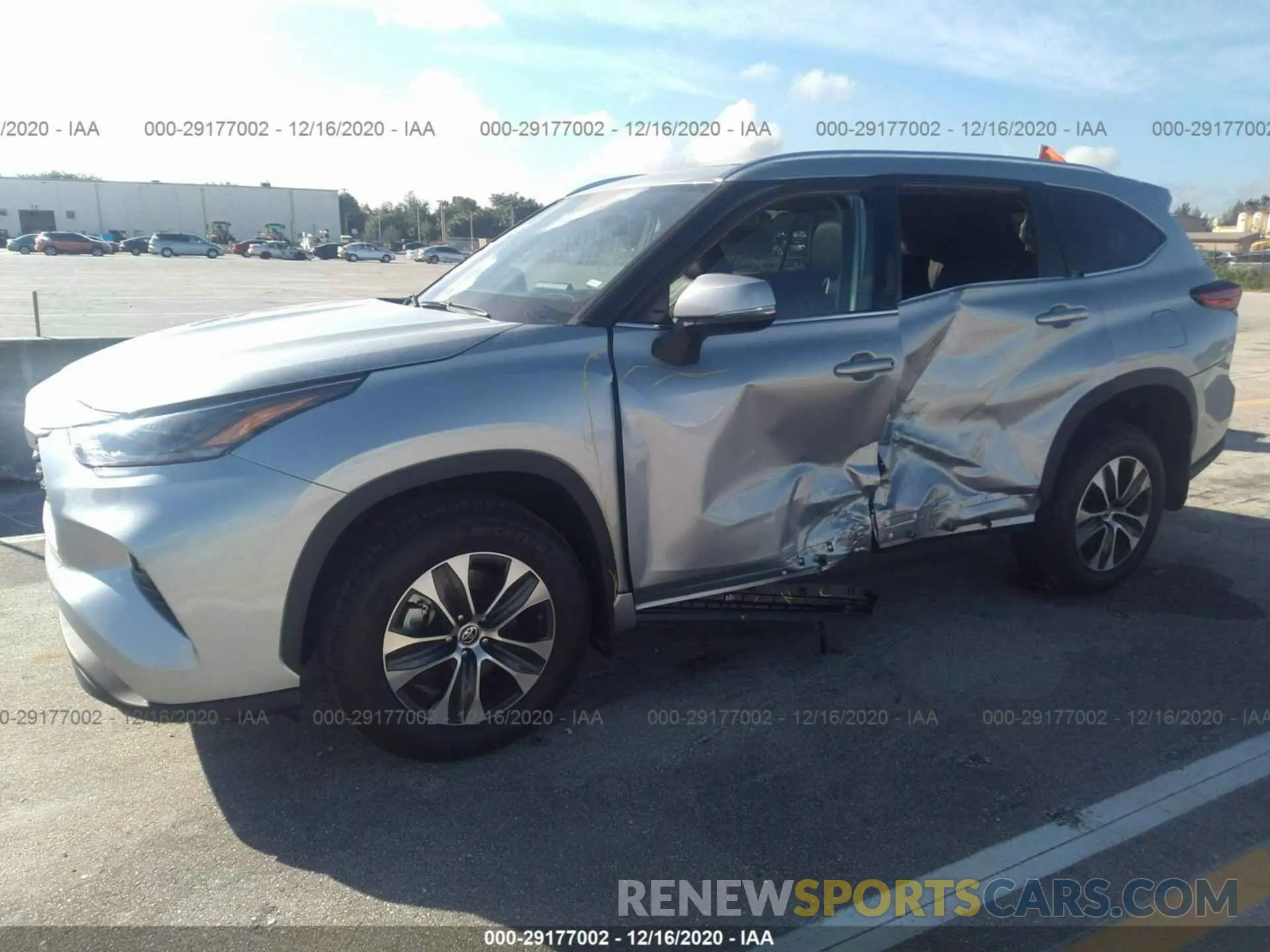6 Photograph of a damaged car 5TDGZRBH9MS072104 TOYOTA HIGHLANDER 2021
