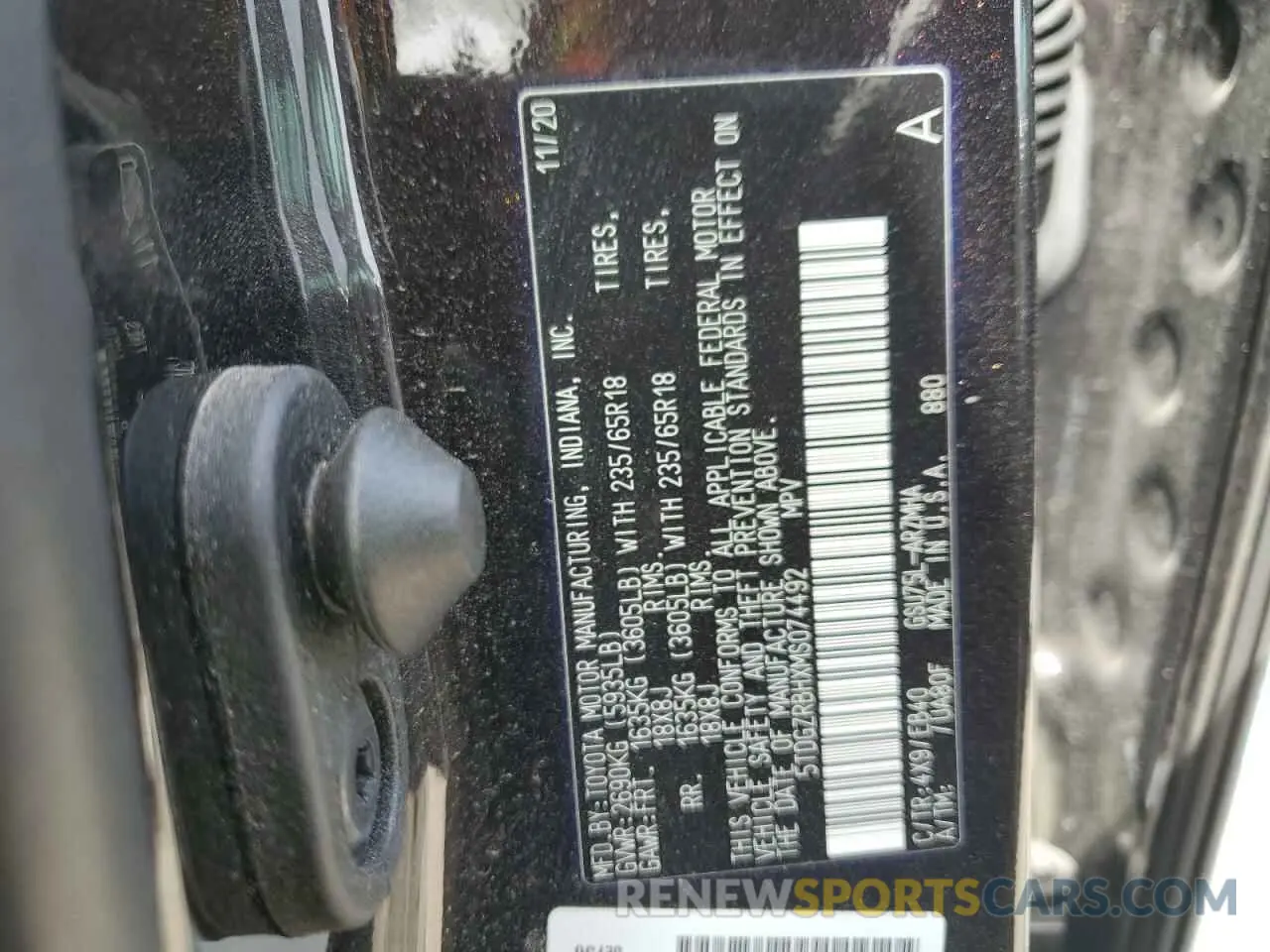 13 Photograph of a damaged car 5TDGZRBHXMS074492 TOYOTA HIGHLANDER 2021