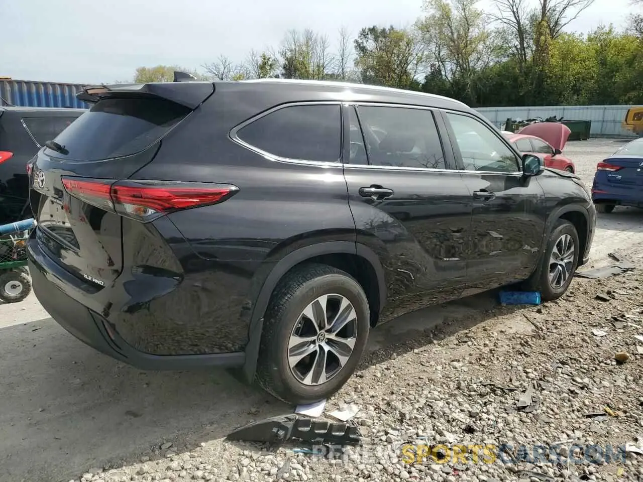 3 Photograph of a damaged car 5TDGZRBHXMS074492 TOYOTA HIGHLANDER 2021