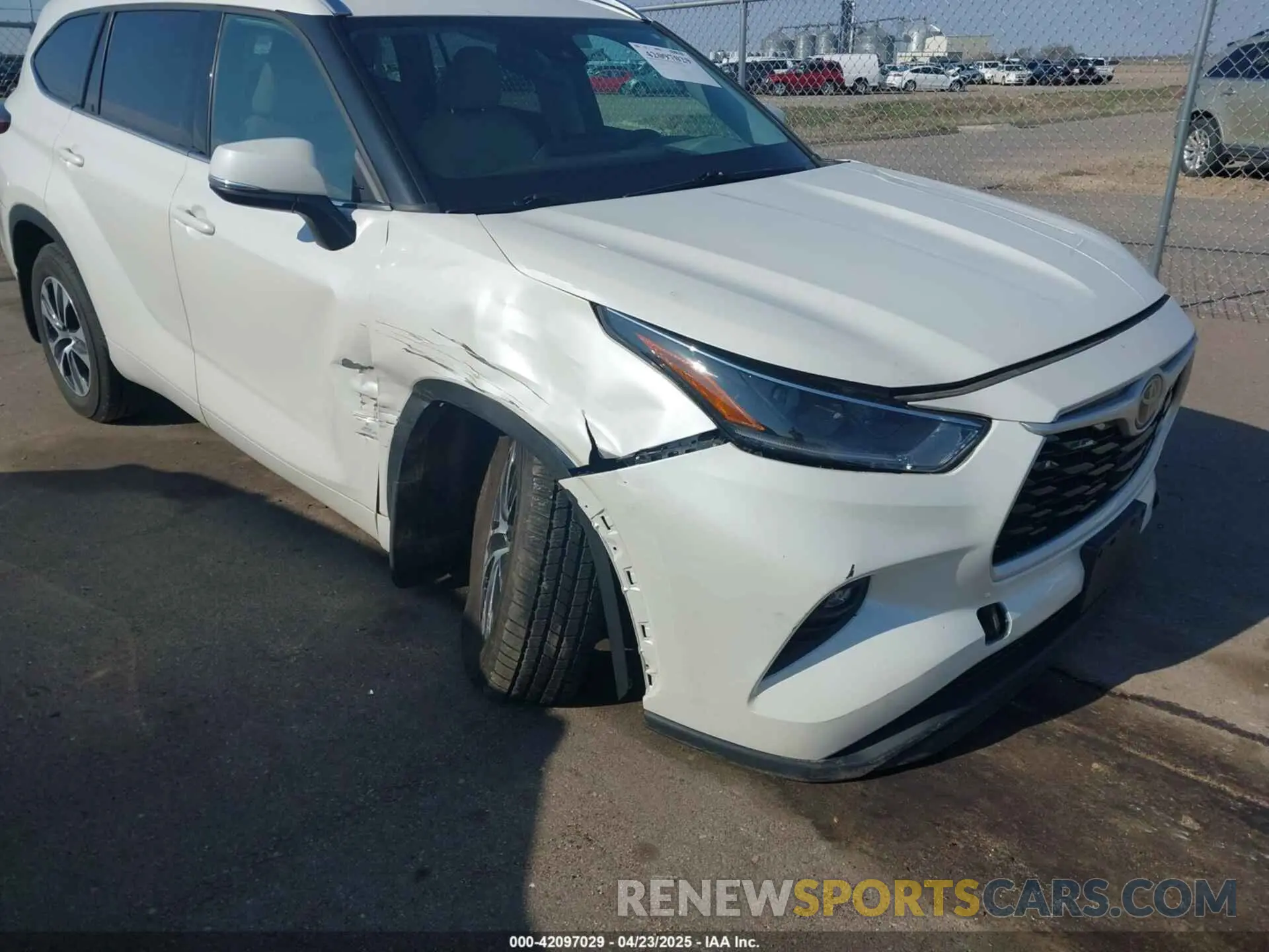 6 Photograph of a damaged car 5TDGZRBHXMS075948 TOYOTA HIGHLANDER 2021