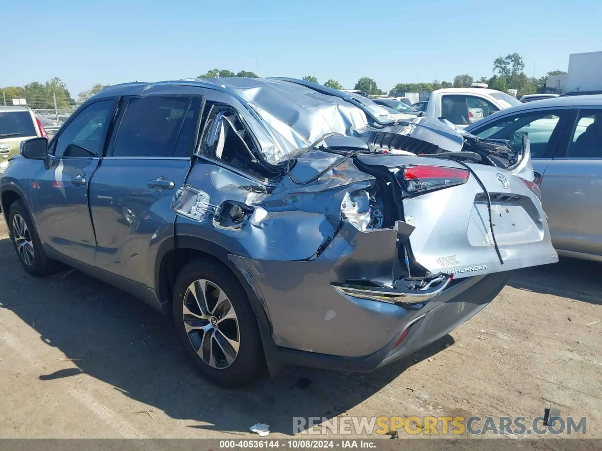 14 Photograph of a damaged car 5TDGZRBHXMS095245 TOYOTA HIGHLANDER 2021