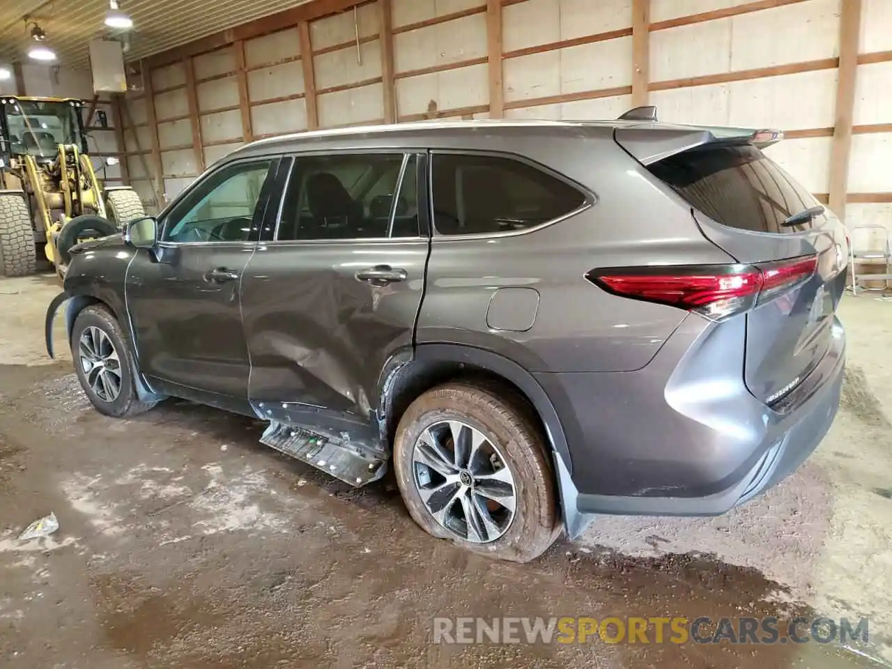 2 Photograph of a damaged car 5TDGZRBHXMS130883 TOYOTA HIGHLANDER 2021