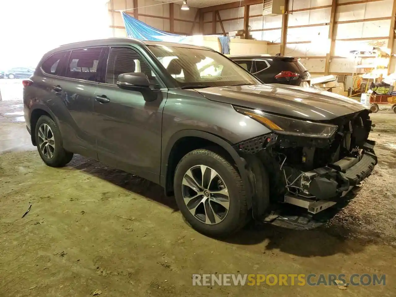 4 Photograph of a damaged car 5TDGZRBHXMS130883 TOYOTA HIGHLANDER 2021