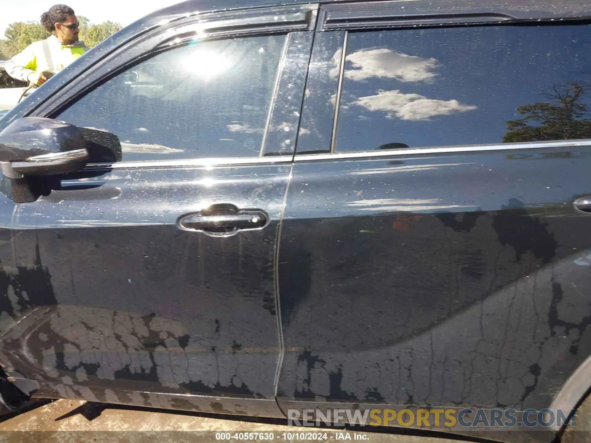 15 Photograph of a damaged car 5TDGZRBHXMS559506 TOYOTA HIGHLANDER 2021
