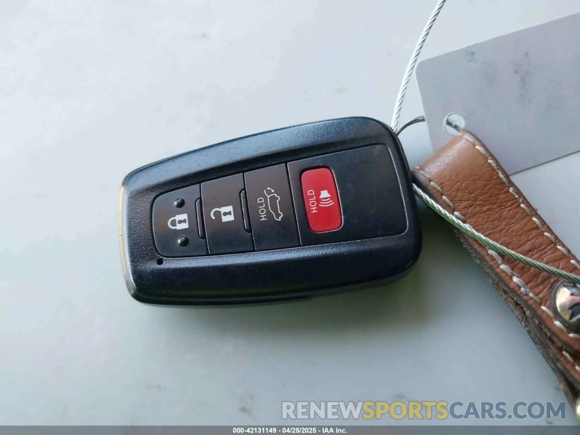11 Photograph of a damaged car 5TDHARAH3MS504165 TOYOTA HIGHLANDER 2021