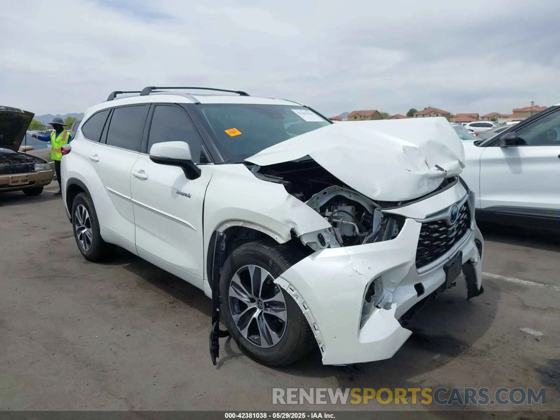 1 Photograph of a damaged car 5TDHARAH4MS006945 TOYOTA HIGHLANDER 2021