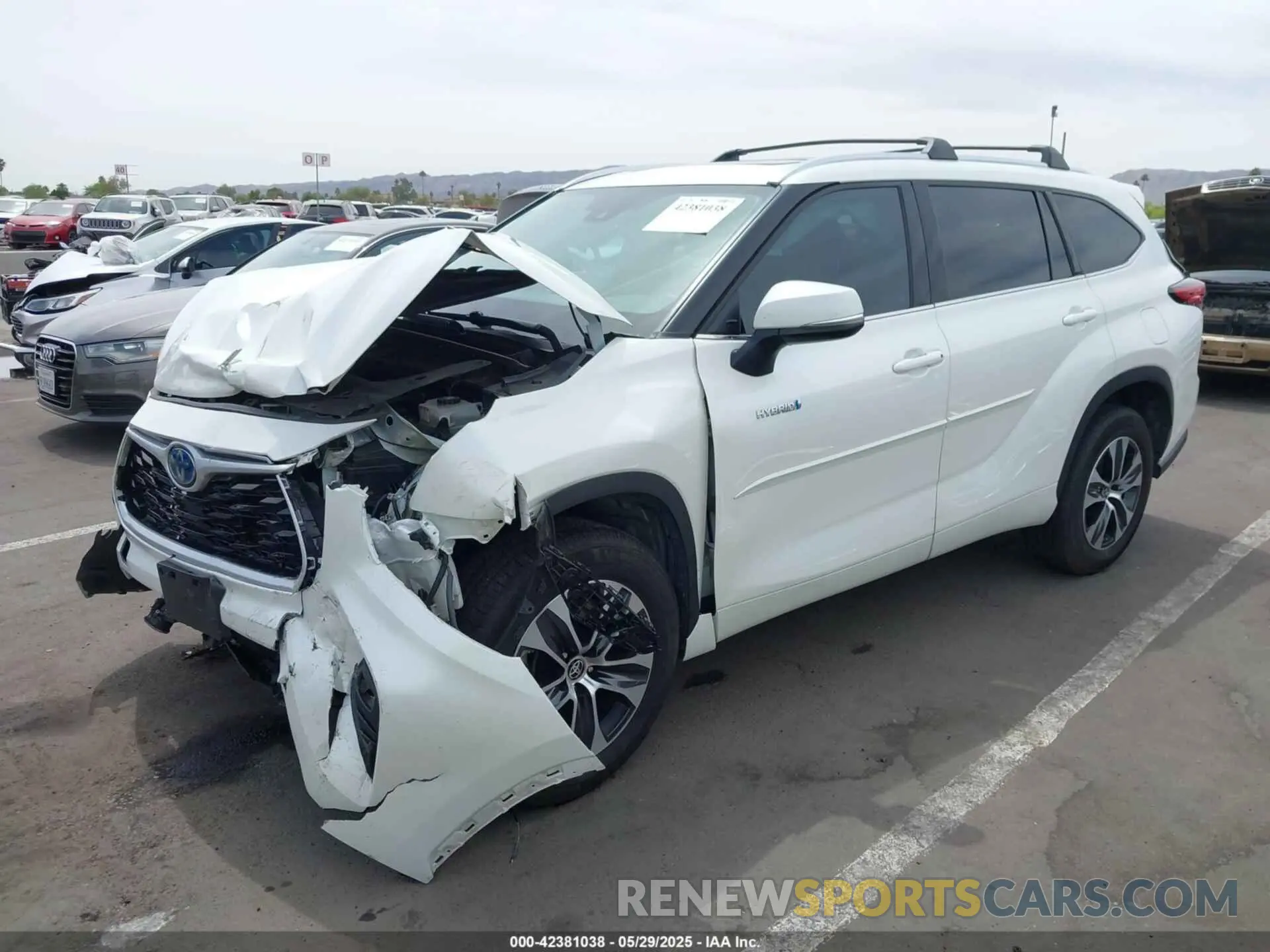 2 Photograph of a damaged car 5TDHARAH4MS006945 TOYOTA HIGHLANDER 2021