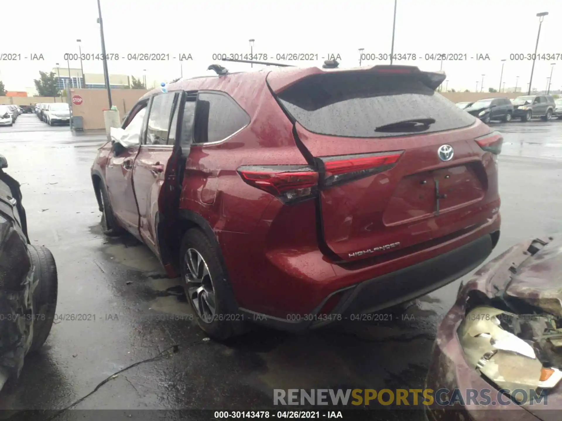 3 Photograph of a damaged car 5TDHARAH5MS503633 TOYOTA HIGHLANDER 2021