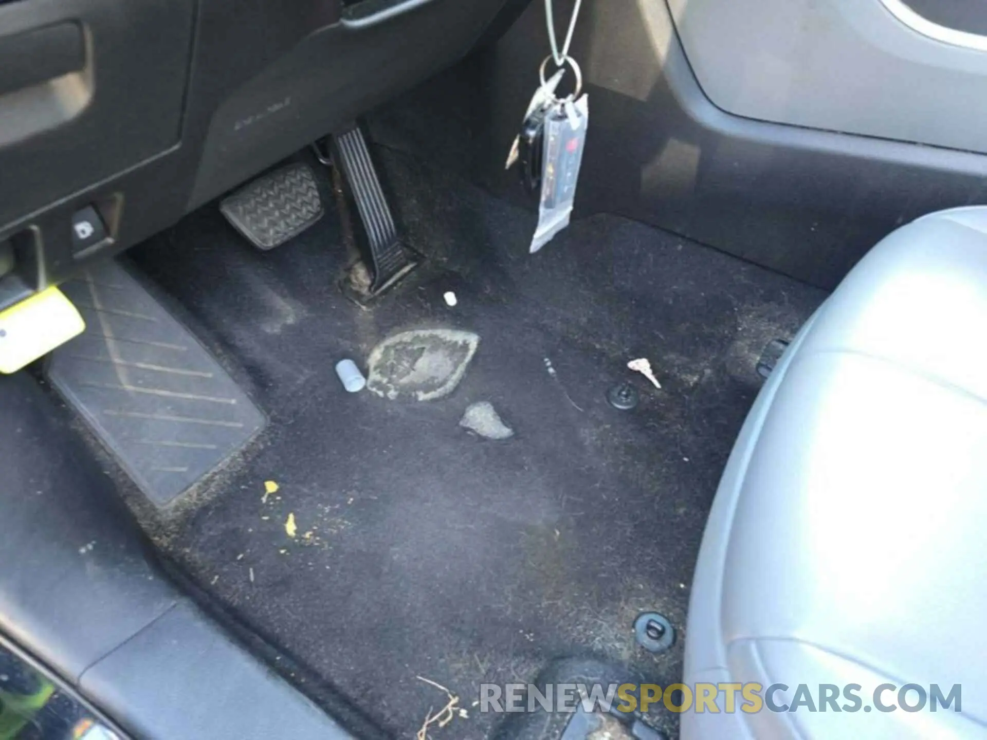 19 Photograph of a damaged car 5TDHARAH5MS509187 TOYOTA HIGHLANDER 2021
