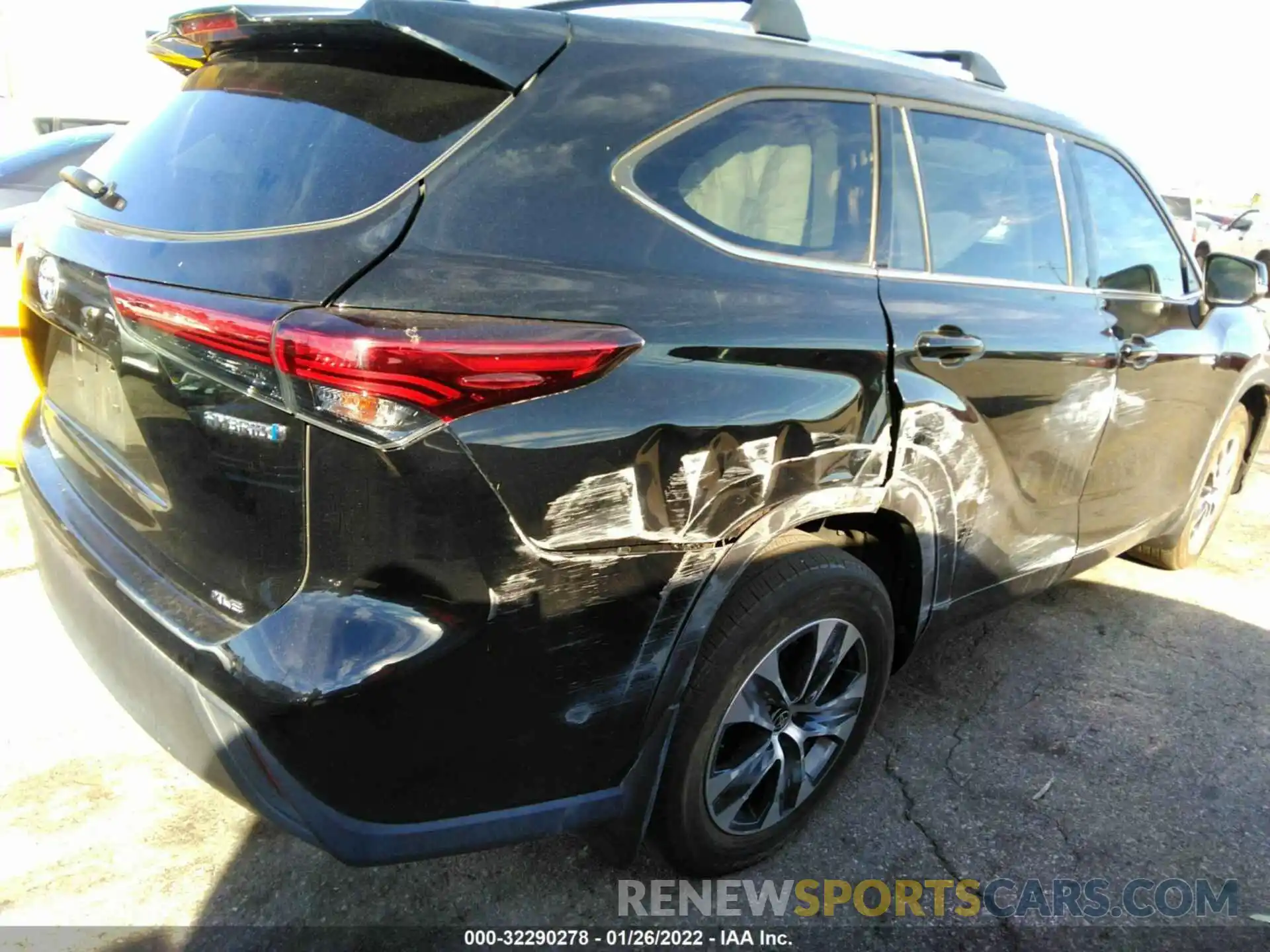 6 Photograph of a damaged car 5TDHARAHXMS007971 TOYOTA HIGHLANDER 2021