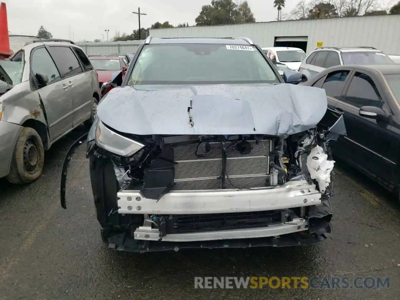 9 Photograph of a damaged car 5TDHBRCH0MS054050 TOYOTA HIGHLANDER 2021