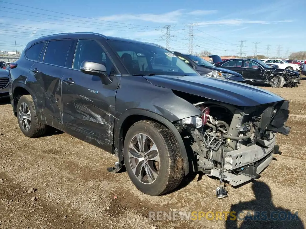 4 Photograph of a damaged car 5TDHBRCH1MS536204 TOYOTA HIGHLANDER 2021