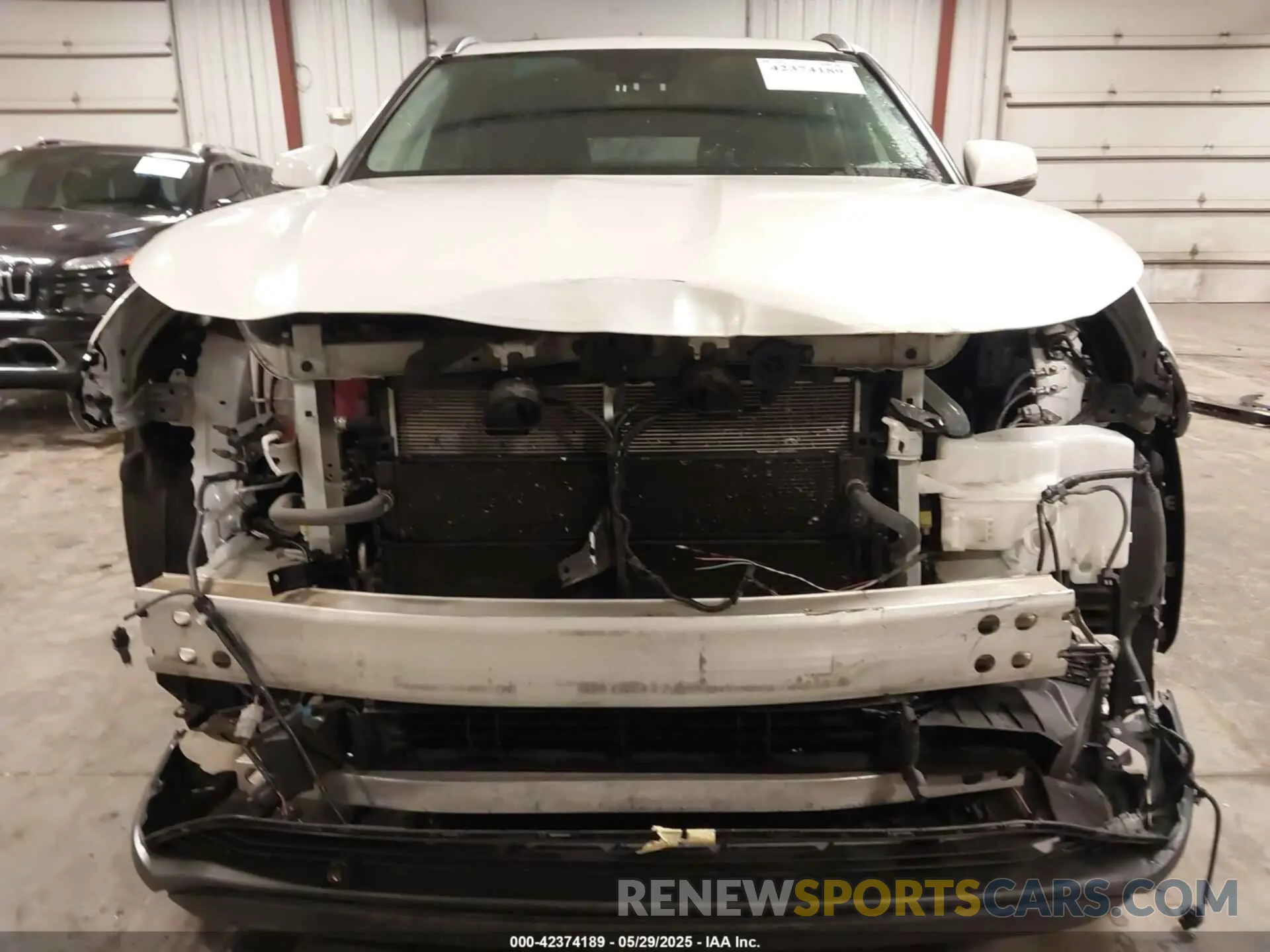 6 Photograph of a damaged car 5TDHBRCH2MS515572 TOYOTA HIGHLANDER 2021