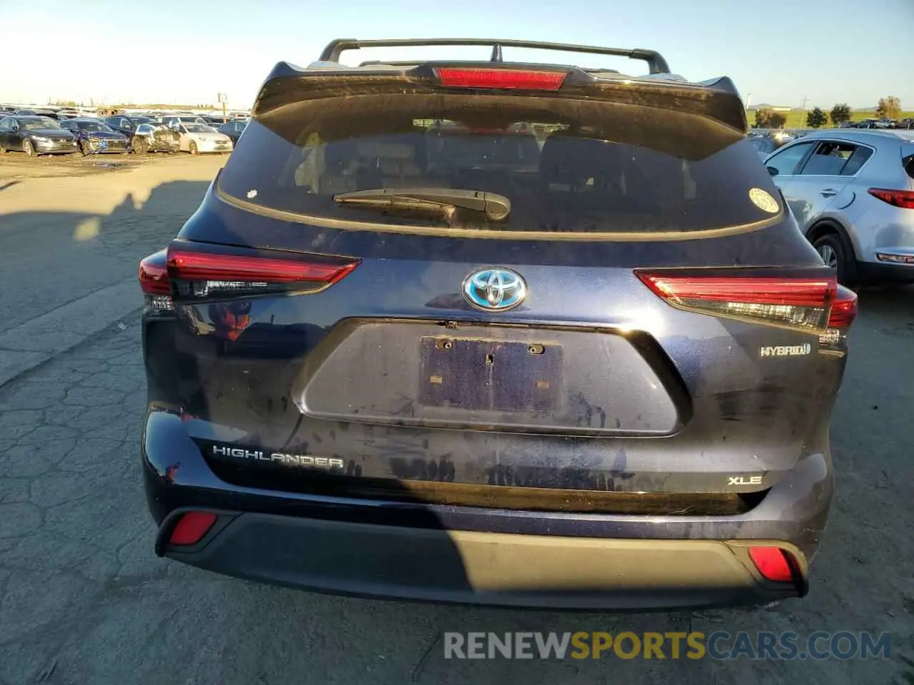 6 Photograph of a damaged car 5TDHBRCH2MS536065 TOYOTA HIGHLANDER 2021
