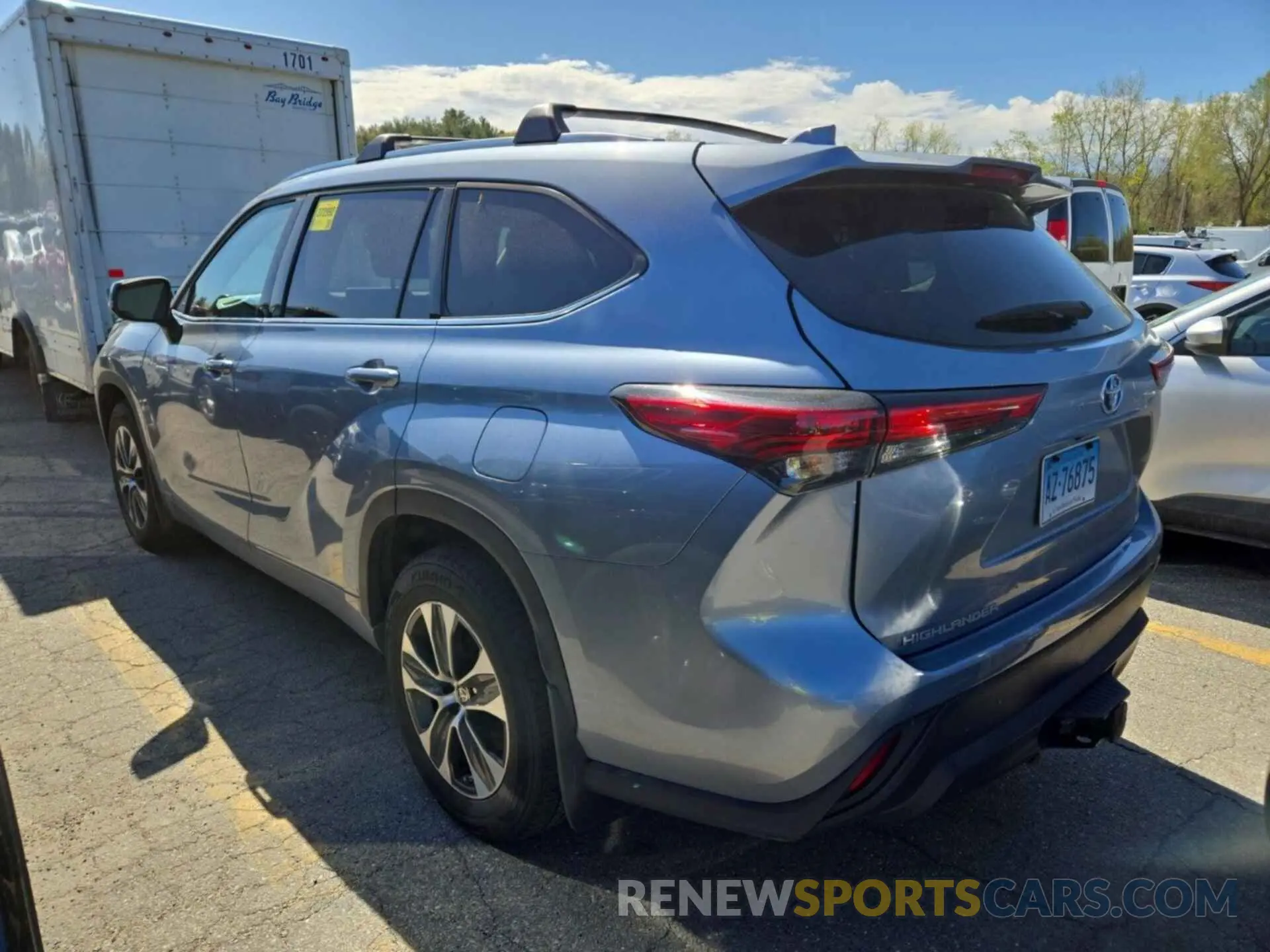 18 Photograph of a damaged car 5TDHBRCH3MS069349 TOYOTA HIGHLANDER 2021