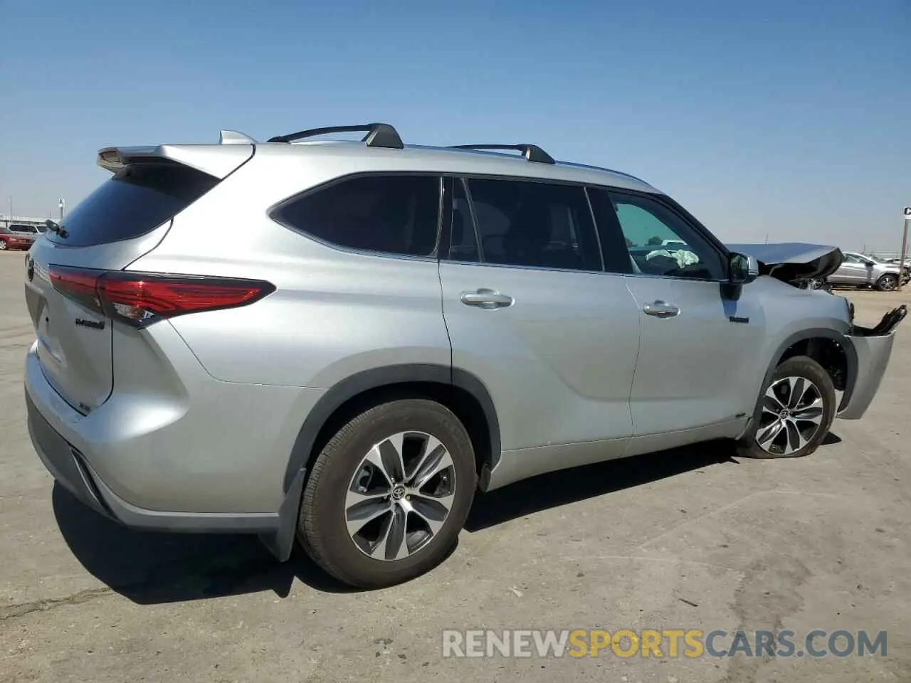 3 Photograph of a damaged car 5TDHBRCH3MS535894 TOYOTA HIGHLANDER 2021
