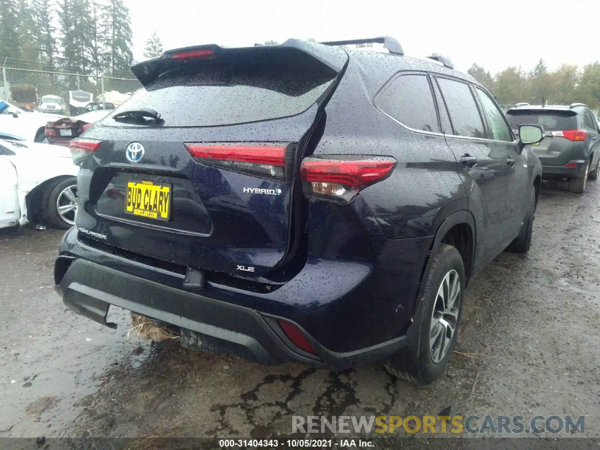 4 Photograph of a damaged car 5TDHBRCH5MS534651 TOYOTA HIGHLANDER 2021