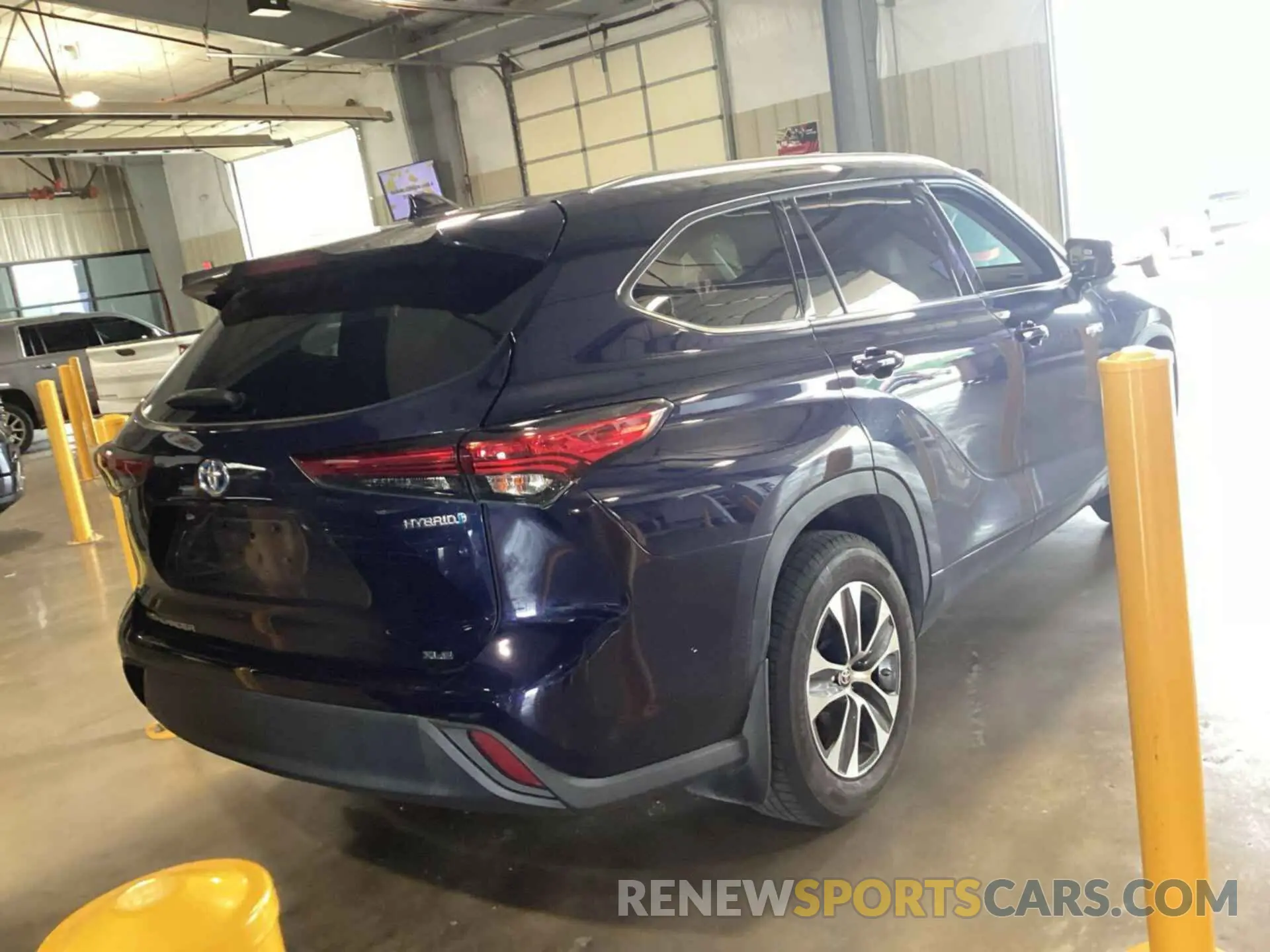 20 Photograph of a damaged car 5TDHBRCH7MS535638 TOYOTA HIGHLANDER 2021