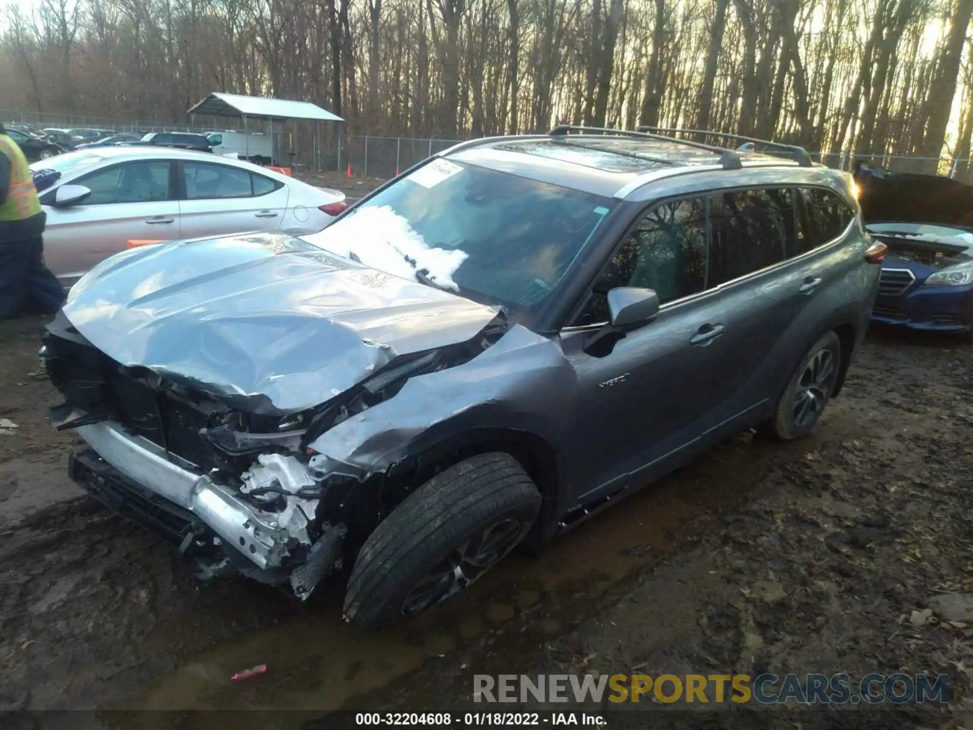 2 Photograph of a damaged car 5TDHBRCH8MS020602 TOYOTA HIGHLANDER 2021